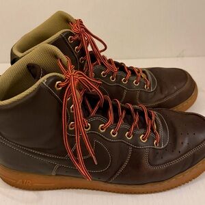 Nike Air Force One brown Hight tops